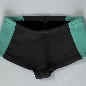 Rip Curl Wetsuit Short Women's 1mm G-Bomb Zip-Free Neoprene